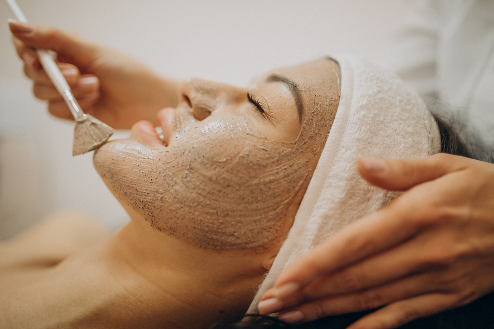 Anti-aging facial